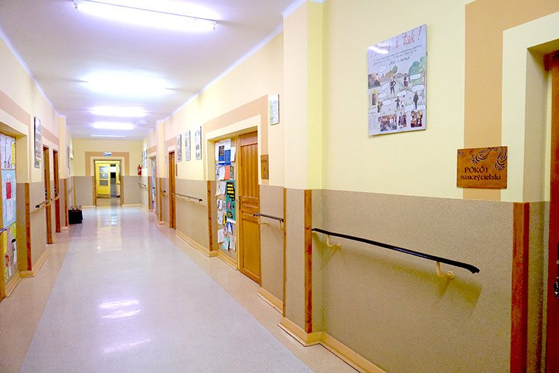 Szpital dziecięcy Stokrotka - galeria prawo
